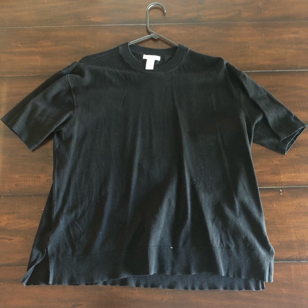H&M short sleeve knit top